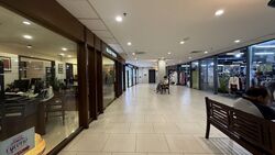 Lucky Plaza (D9), Retail #540199151